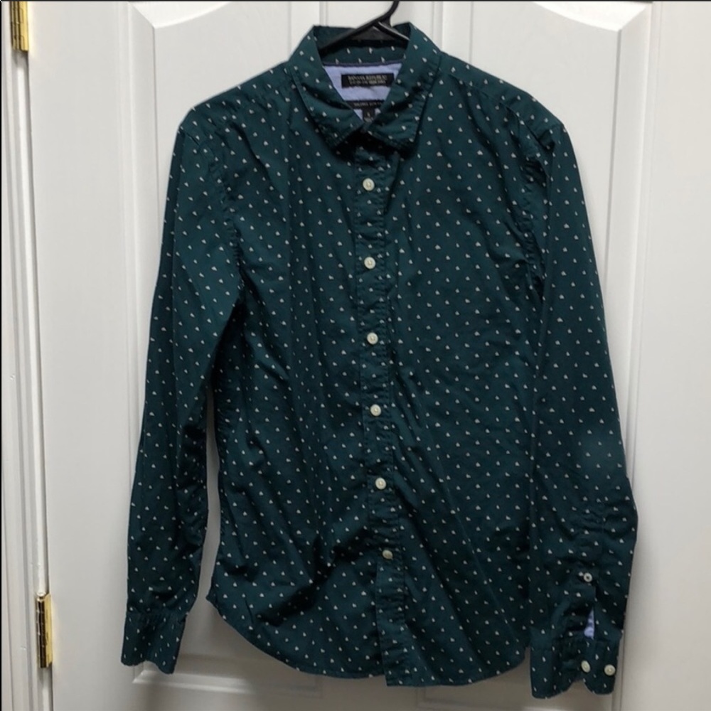 Bundle: one banana republic, three express shirts - Picture 1 of 4